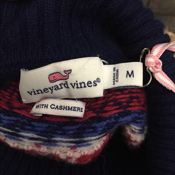 Vineyard vines turtle neck size M - Picture 4 of 6
